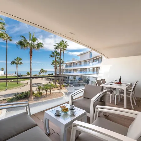 Appartamento Edge Beachfront 2br - 3 Pools, 1 Heated, Spa, Gym, Cowork Estepona