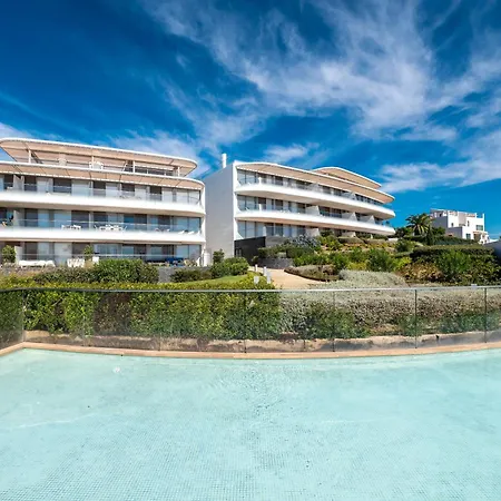 Edge Beachfront 2br - 3 Pools, 1 Heated, Spa, Gym, Cowork * Estepona