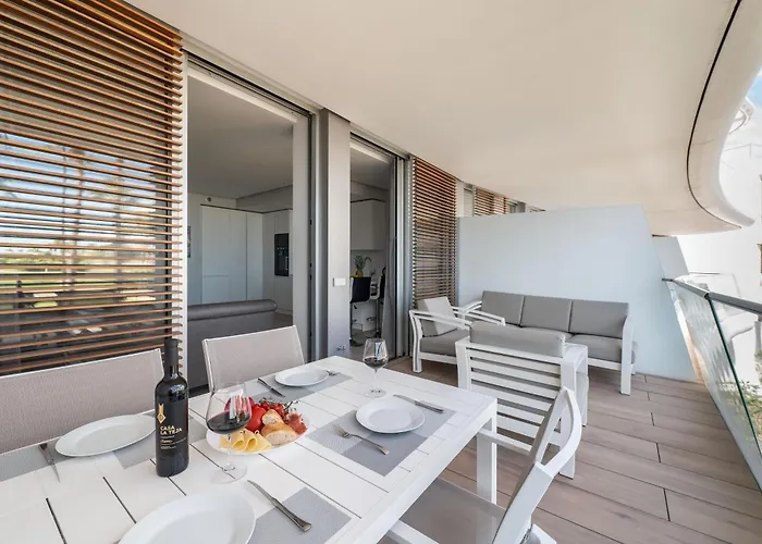 Lägenhet Edge Beachfront 2br - 3 Pools, 1 Heated, Spa, Gym, Cowork *