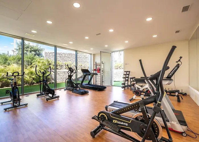 Lägenhet Edge Beachfront 2br - 3 Pools, 1 Heated, Spa, Gym, Cowork