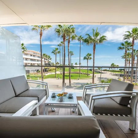 Edge Beachfront 2br - 3 Pools, 1 Heated, Spa, Gym, Cowork Apartamento