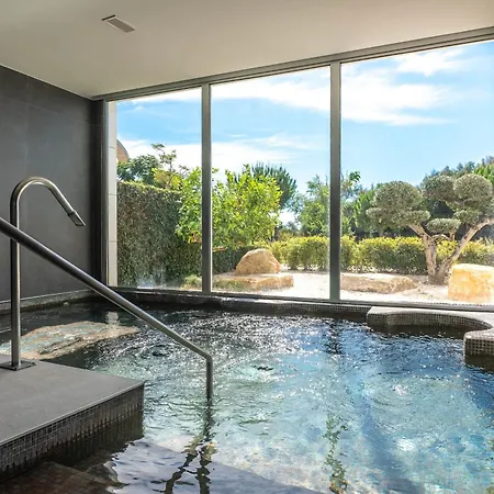 Apartmán Edge Beachfront 2br - 3 Pools, 1 Heated, Spa, Gym, Cowork Estepona