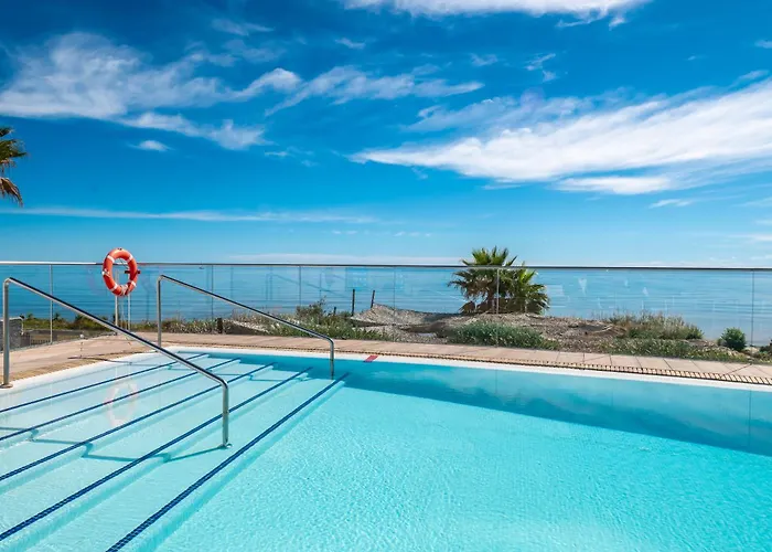 Edge Beachfront 2br - 3 Pools, 1 Heated, Spa, Gym, Cowork Apartamento *