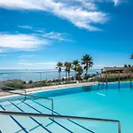 Edge Beachfront 2br - 3 Pools, 1 Heated, Spa, Gym, Cowork Διαμέρισμα Εστεπόνα