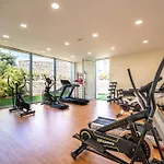 Διαμέρισμα Edge Beachfront 2br - 3 Pools, 1 Heated, Spa, Gym, Cowork